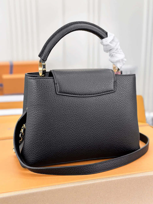 18 LV M23950 CAPUCINES BB handbag